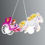 3062026 : Hängeleuchte Prinzessin mit Pferd und Kutsche | Sehr große Auswahl Lampen und Leuchten.