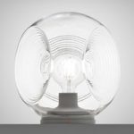 3503221 : Fabbian Eyes - Glas-Tischlampe mit klarem Diffusor | Sehr große Auswahl Lampen und Leuchten.