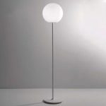 3503967 : Fabbian Lumi Sfera Glas-Stehleuchte, Ø 40 cm | Sehr große Auswahl Lampen und Leuchten.