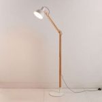 9621152 : Shivanja - Stehlampe aus Holz u. Metall | Sehr große Auswahl Lampen und Leuchten.