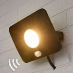 9941009 : LED-Außenstrahler Duke aus Alu mit Sensor, 30W | Sehr große Auswahl Lampen und Leuchten.